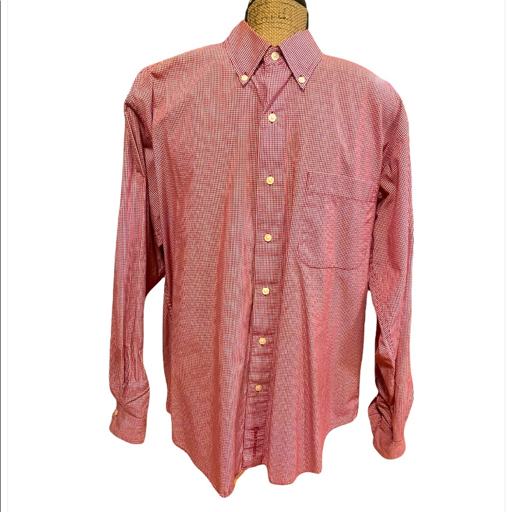 Men’s Red and White Checkered Button Down Collared Shirt